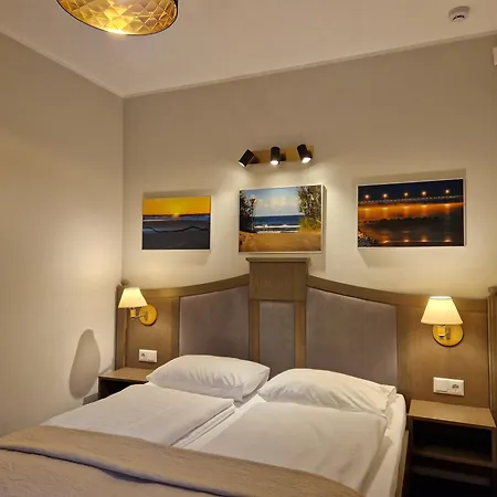 Svečių namai Bella 3*